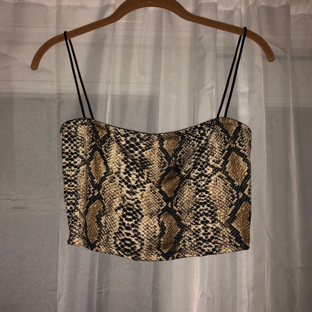 Crop tank